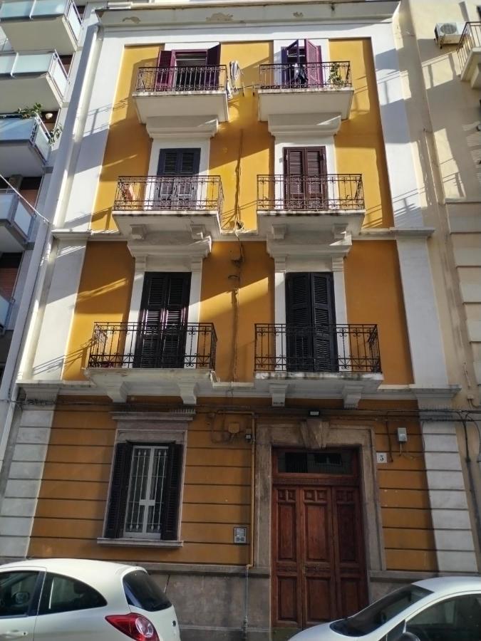 Ferienwohnung La Luminaria Bari Exterior foto